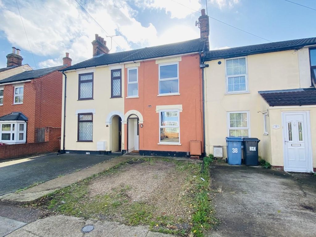 3 bed terraced house for sale in Freehold Road, Ipswich IP4, £220,000