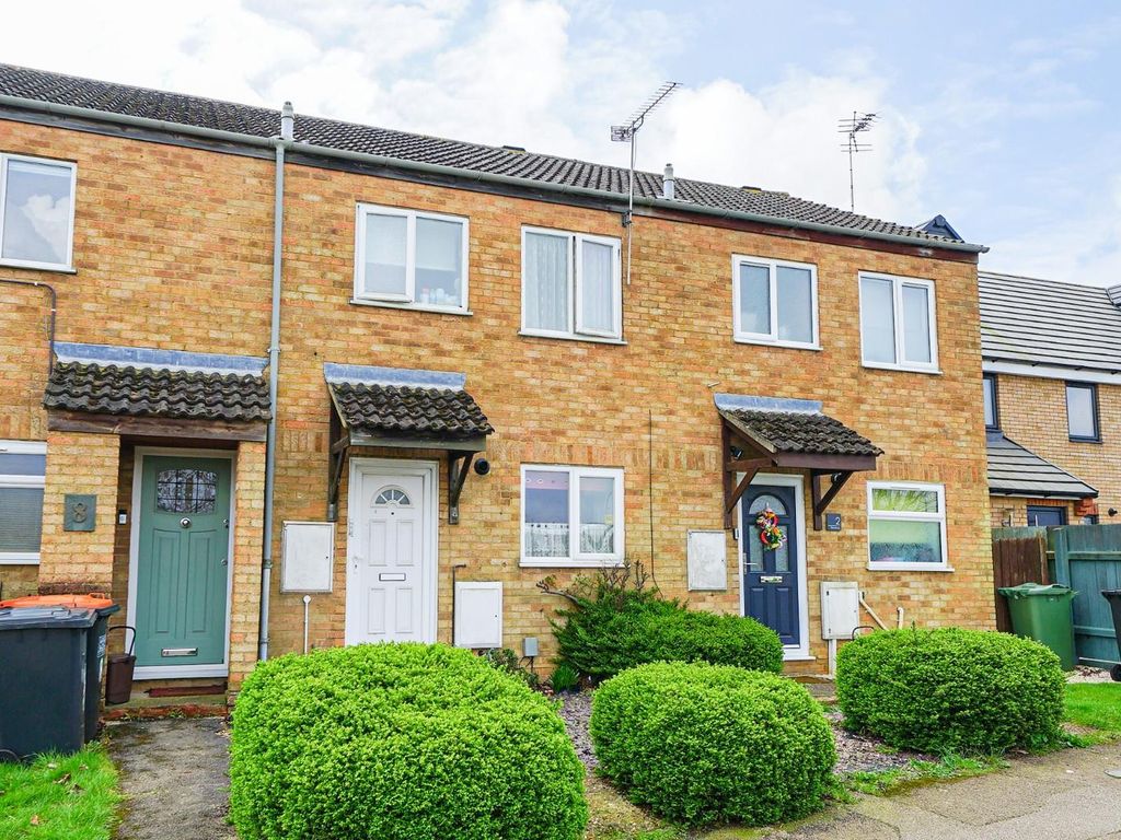 2 bed terraced house for sale in Meadway, Leighton Buzzard LU7, £