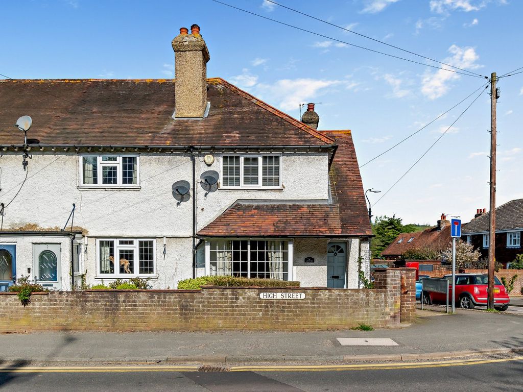 2 bed end terrace house for sale in Alton Cottages, High Street