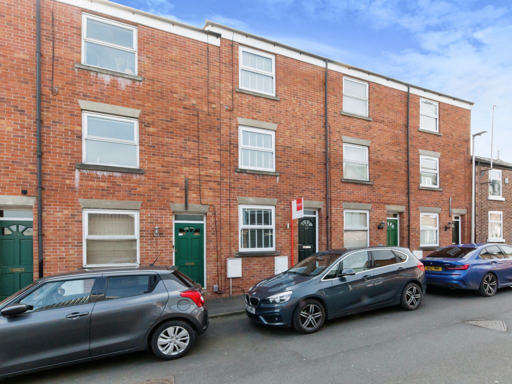 3 bed detached house for sale in Vincent Street, Macclesfield, Cheshire