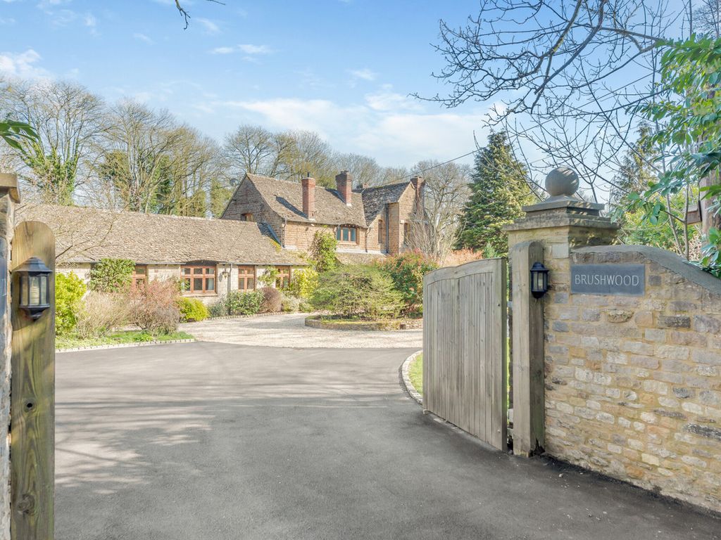 5 bed detached house for sale in Oxford Road, Frilford Heath Abingdon, Oxfordshire OX13 Zoopla