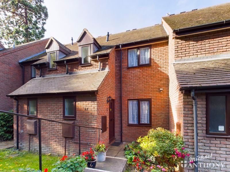 Chadbone Close, Aylesbury HP20  