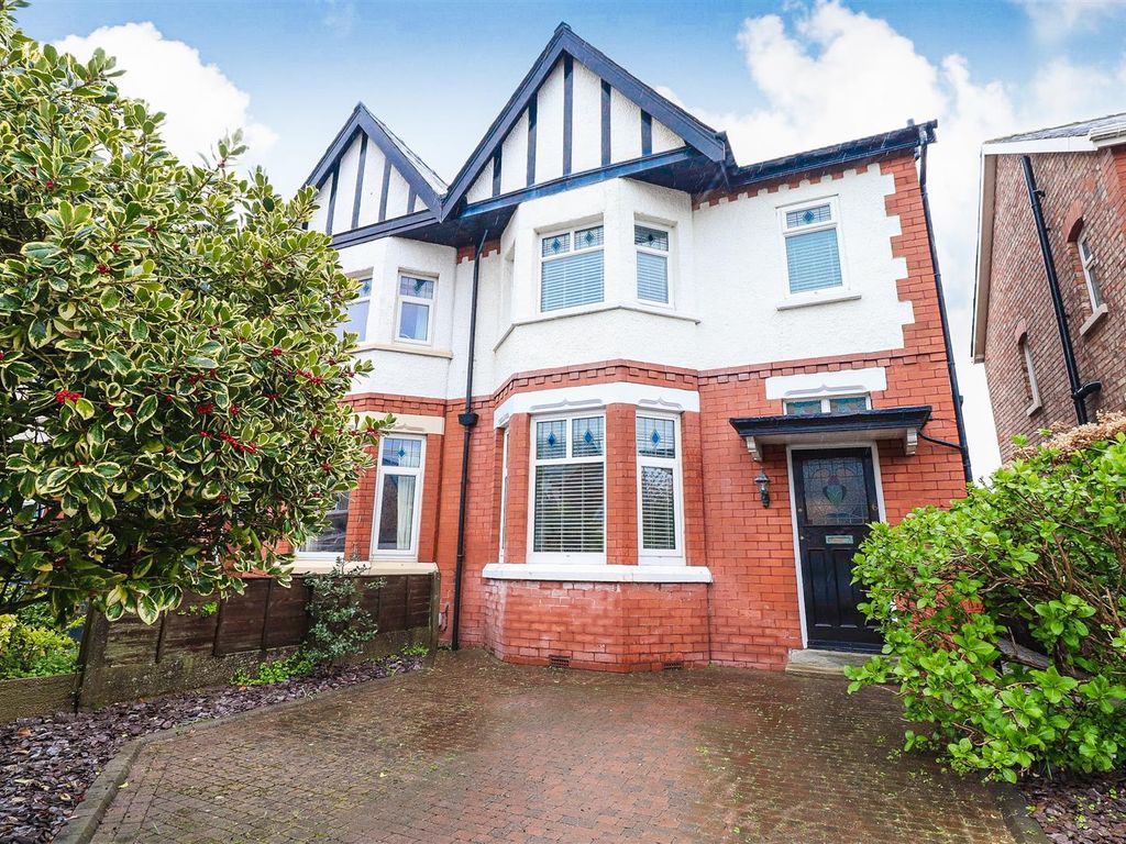 3 bed semidetached house for sale in Gosforth Road, Southport PR9 Zoopla