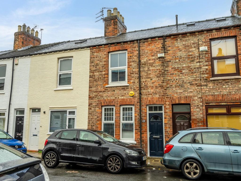 2 bed terraced house for sale in Upper Newborough Street, York YO30, £