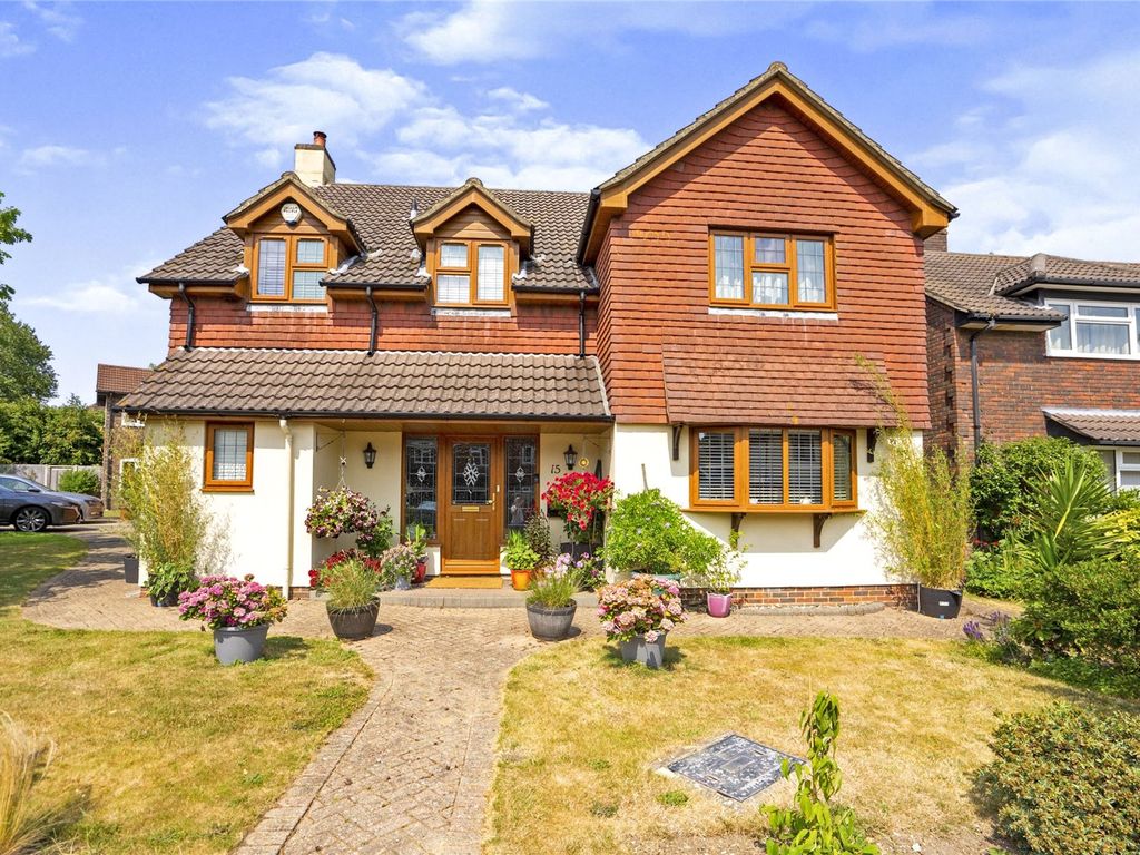 4 bed detached house for sale in Burnham Wood, Fareham, Hampshire PO16