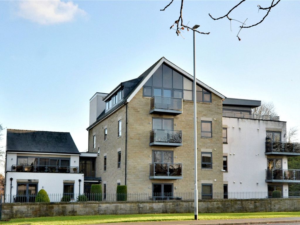 1 bed flat to rent in The Place, 564 Harrogate Road, Leeds, West