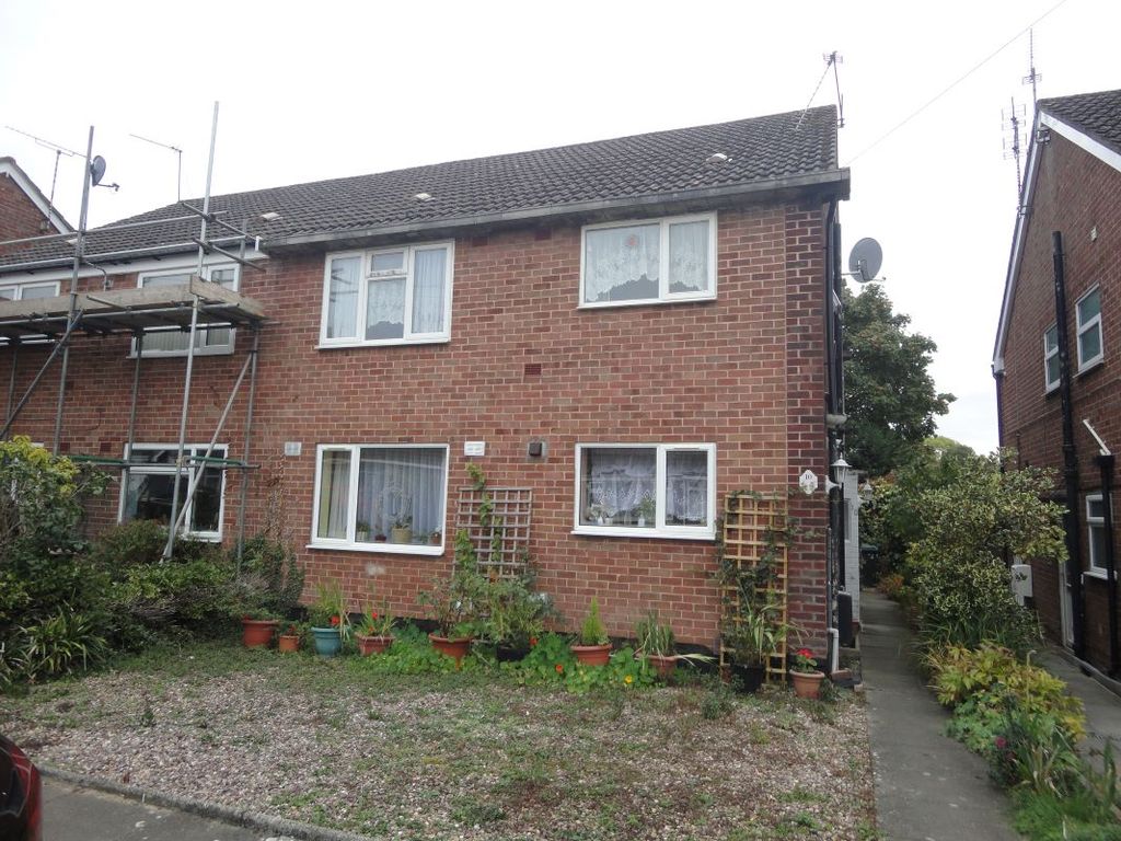 12 Shirlett Close, Aldermans Green, Coventry, West Midlands CV2  