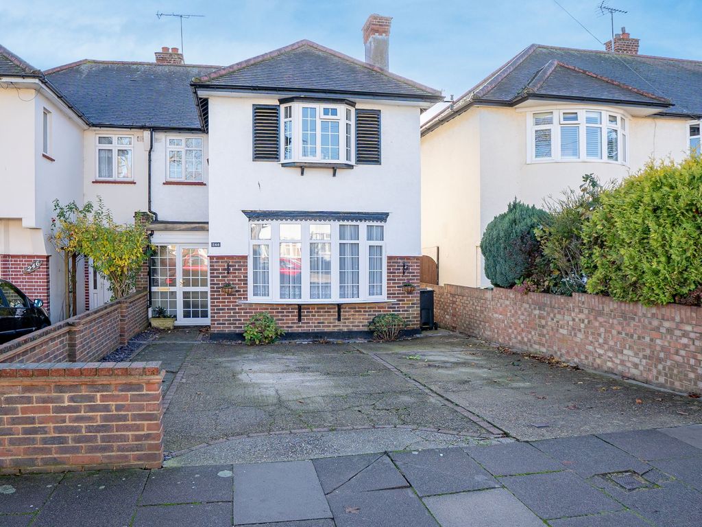 4 bed semidetached house for sale in Woodgrange Drive, SouthendOnSea SS1, £575,000 Zoopla