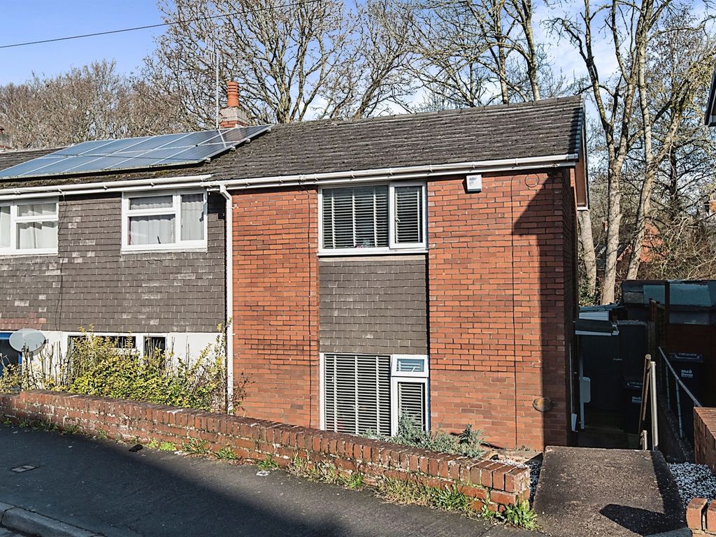 2 bed end terrace house for sale in Ford Road, Tiverton EX16 Zoopla