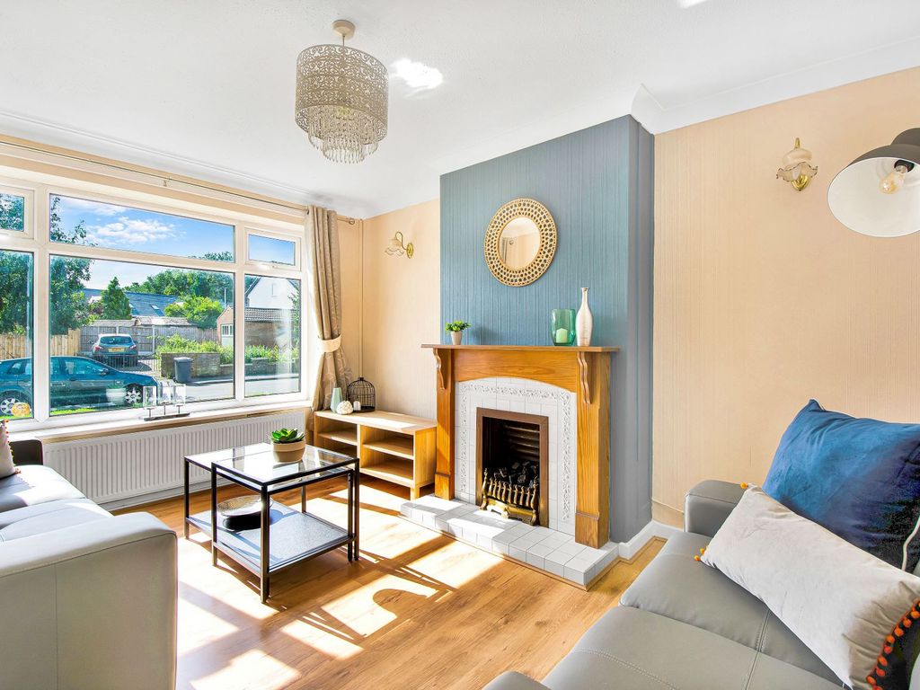 4 bed terraced house to rent in St Anns Close, Leeds LS4, £594 pppm