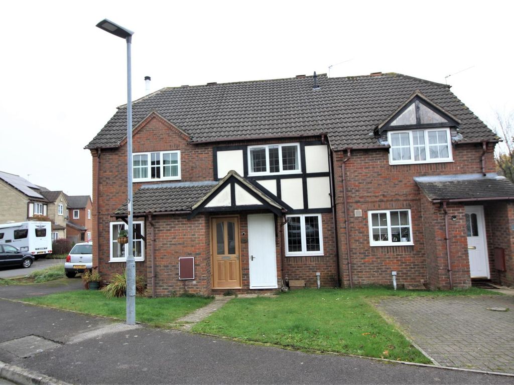 2 bed terraced house to rent in Catterick Close, Chippenham SN14 Zoopla