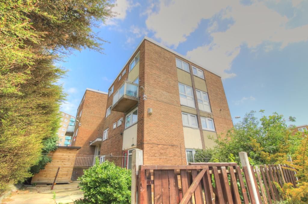 Lindsey Road, Leeds LS9  