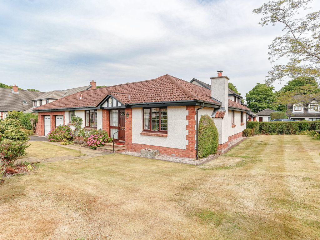 3 bed detached bungalow for sale in Grange Knowe, Linlithgow EH49 Zoopla