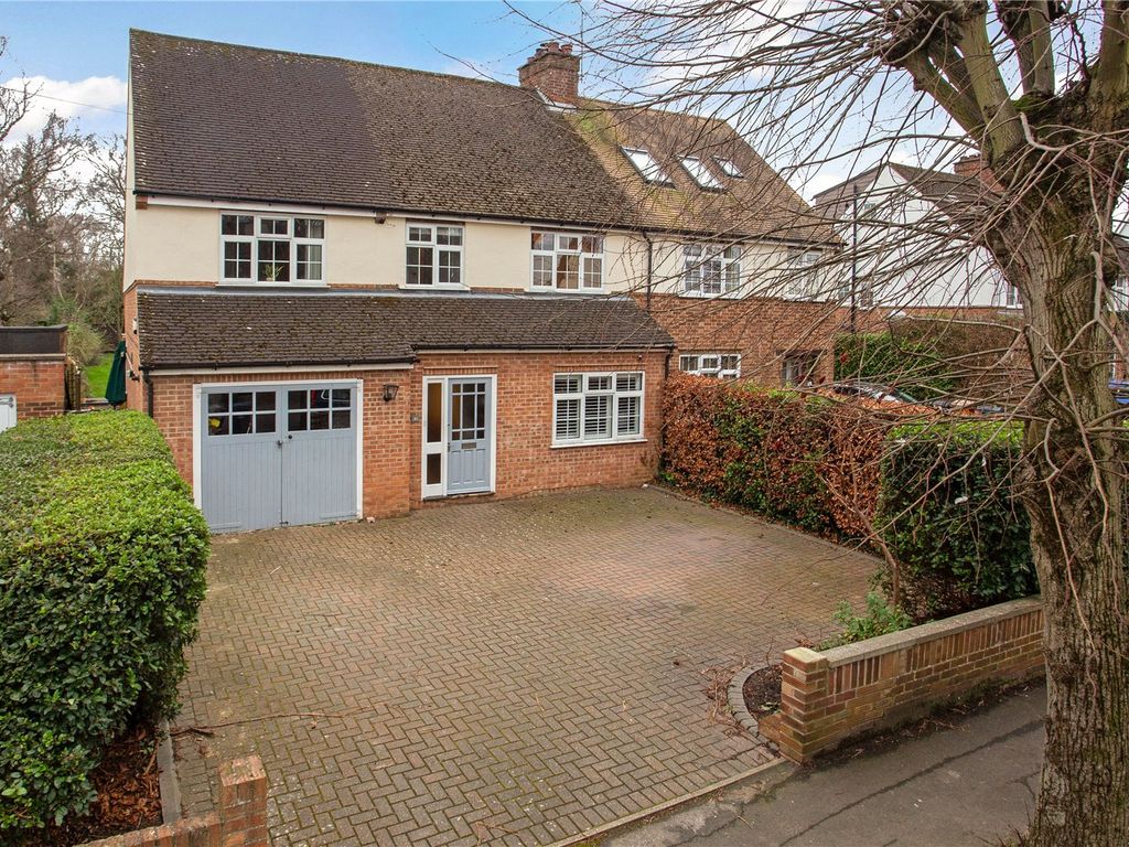 5 bed semidetached house for sale in Thorley Park Road,