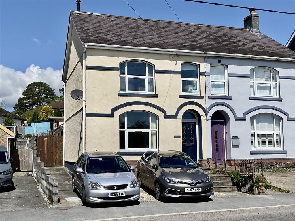 3 bed semidetached house for sale in Rhosmaen, Llandeilo SA19 Zoopla