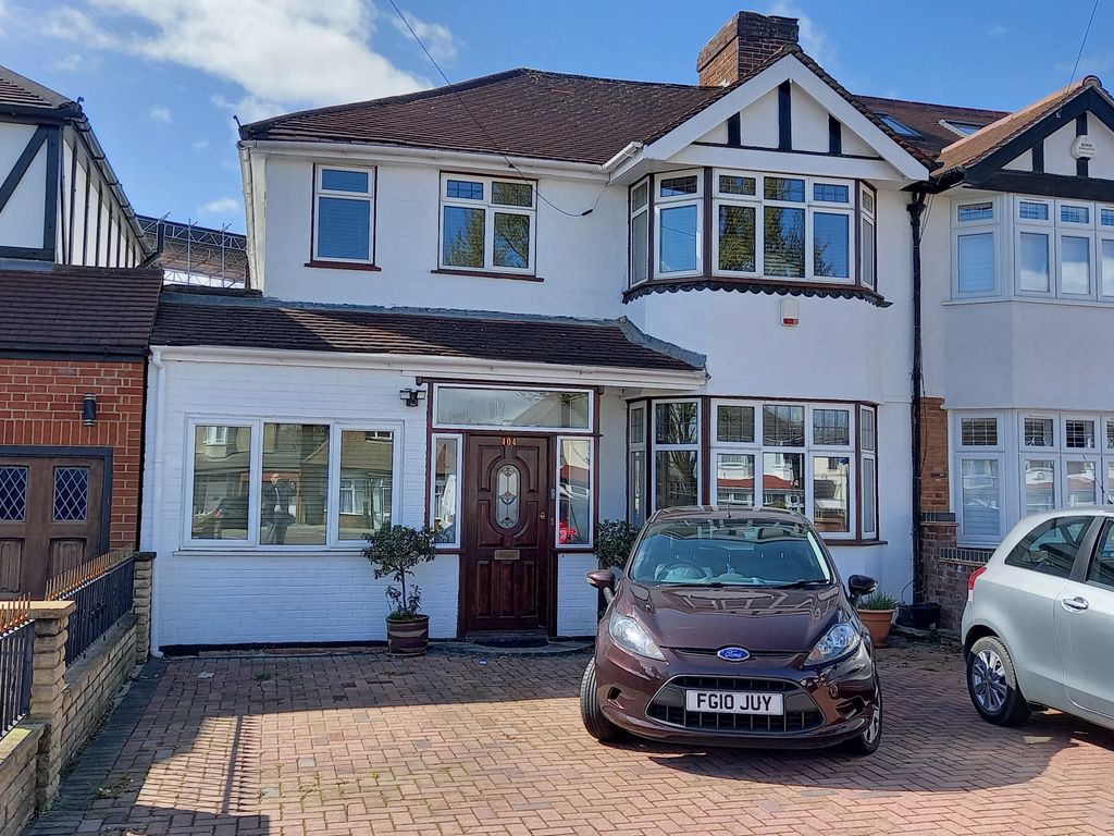 4 bed semidetached house for sale in Church Street, London N9 Zoopla