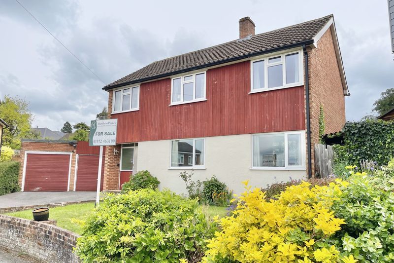 3 bed detached house for sale in Rosehill, Claygate, Esher KT10, £