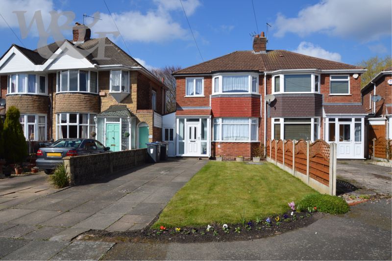 3 bed semidetached house for sale in Padstow Road, Pype Hayes