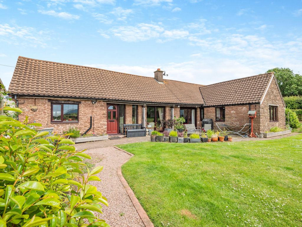 3 bed detached house for sale in Brampton Abbotts, RossOnWye, Herefordshire HR9, £550,000 Zoopla