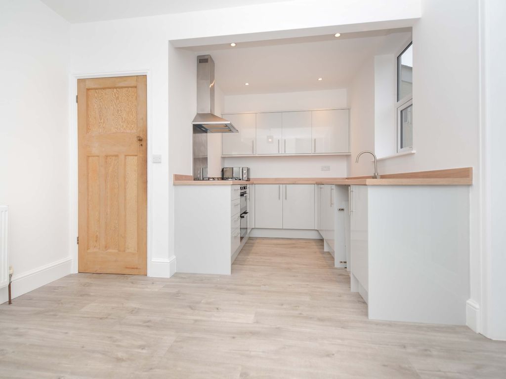 3 bed terraced house to rent in Lovett Road, Copnor, Portsmouth