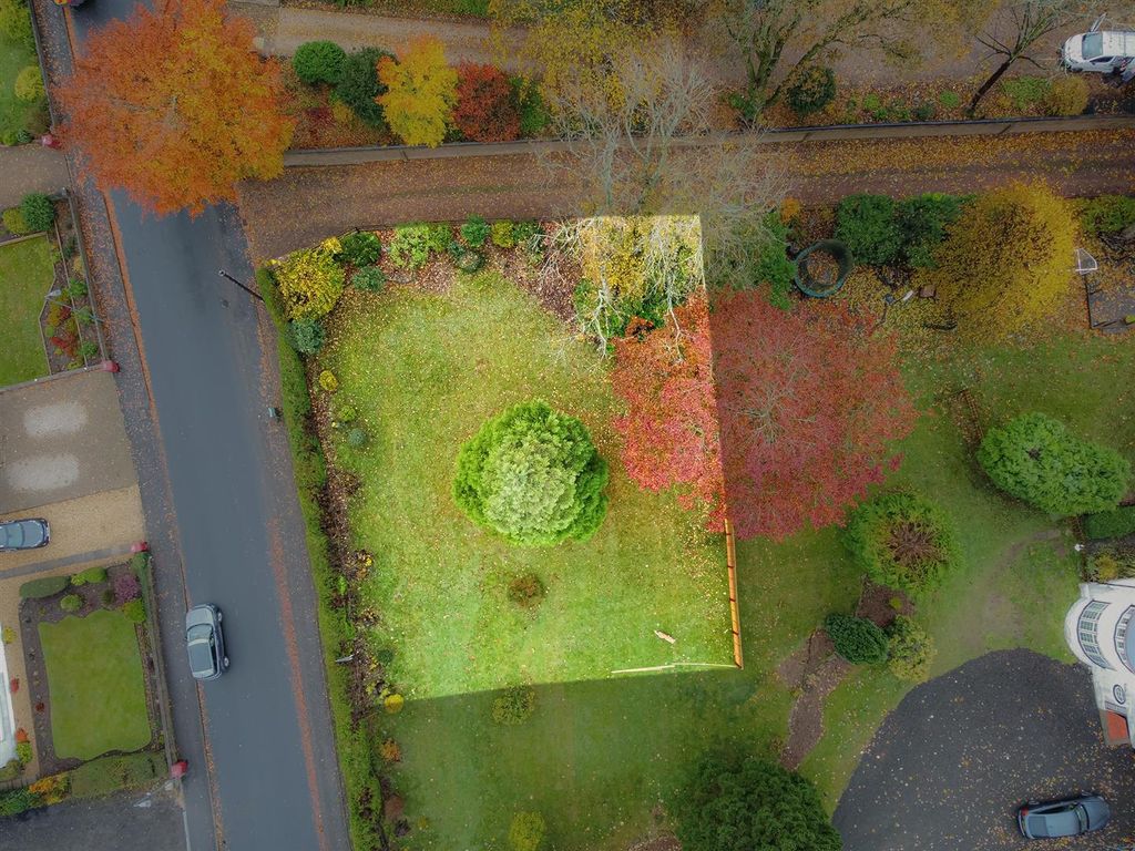 4 bed bungalow for sale in Carronvale Road, Larbert FK5, £244,995 Zoopla