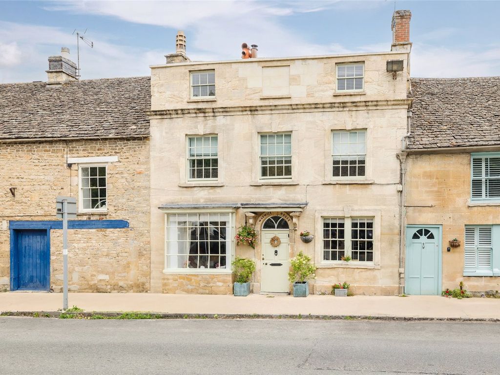 5 bed terraced house for sale in Lower High Street, Burford