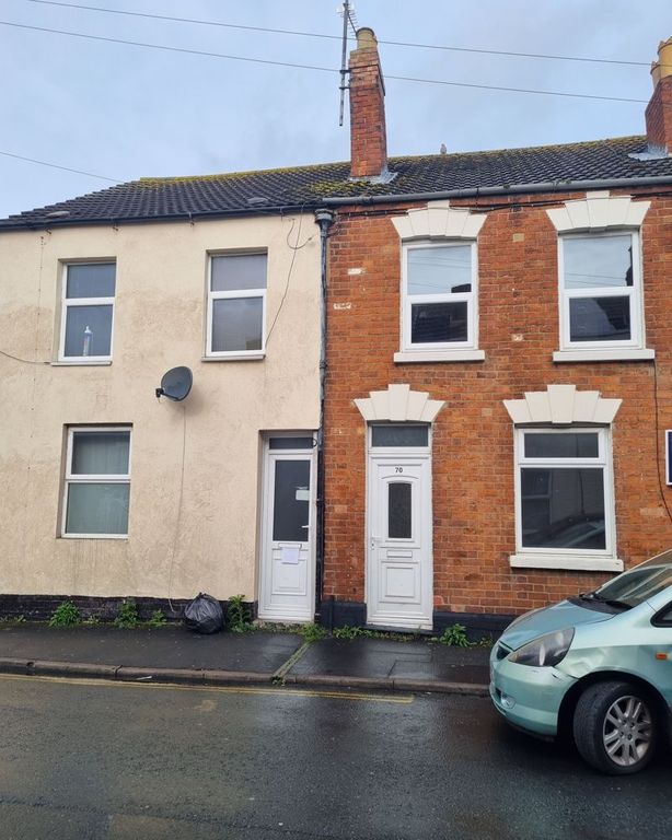 2 bed terraced house for sale in Vauxhall Road, Tredworth, Gloucester