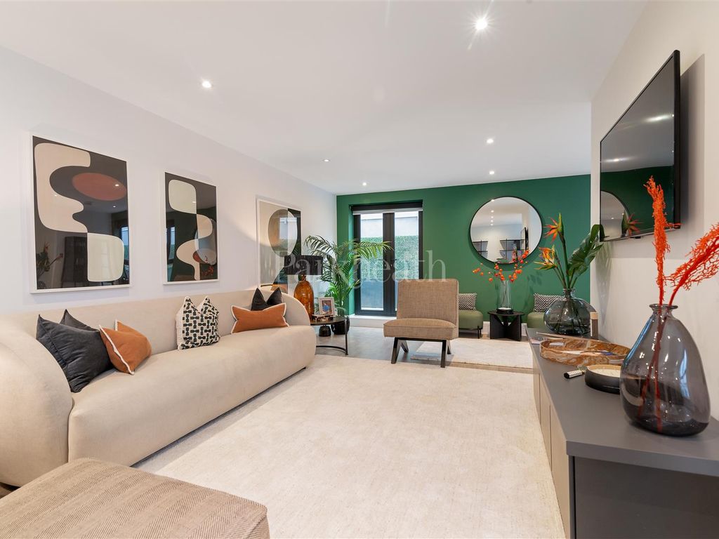 3 bed property for sale in Whittlebury Mews East, London NW1 Zoopla