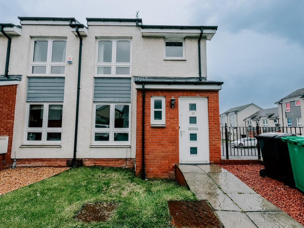 3 bed end terrace house for sale in Norway Gardens, Dunfermline KY11