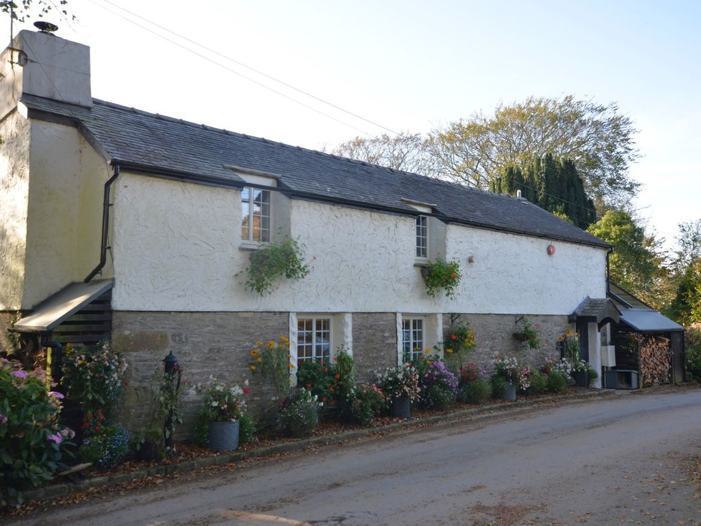 3 bed cottage for sale in Helland, Bodmin, Cornwall PL30, £350,000 Zoopla