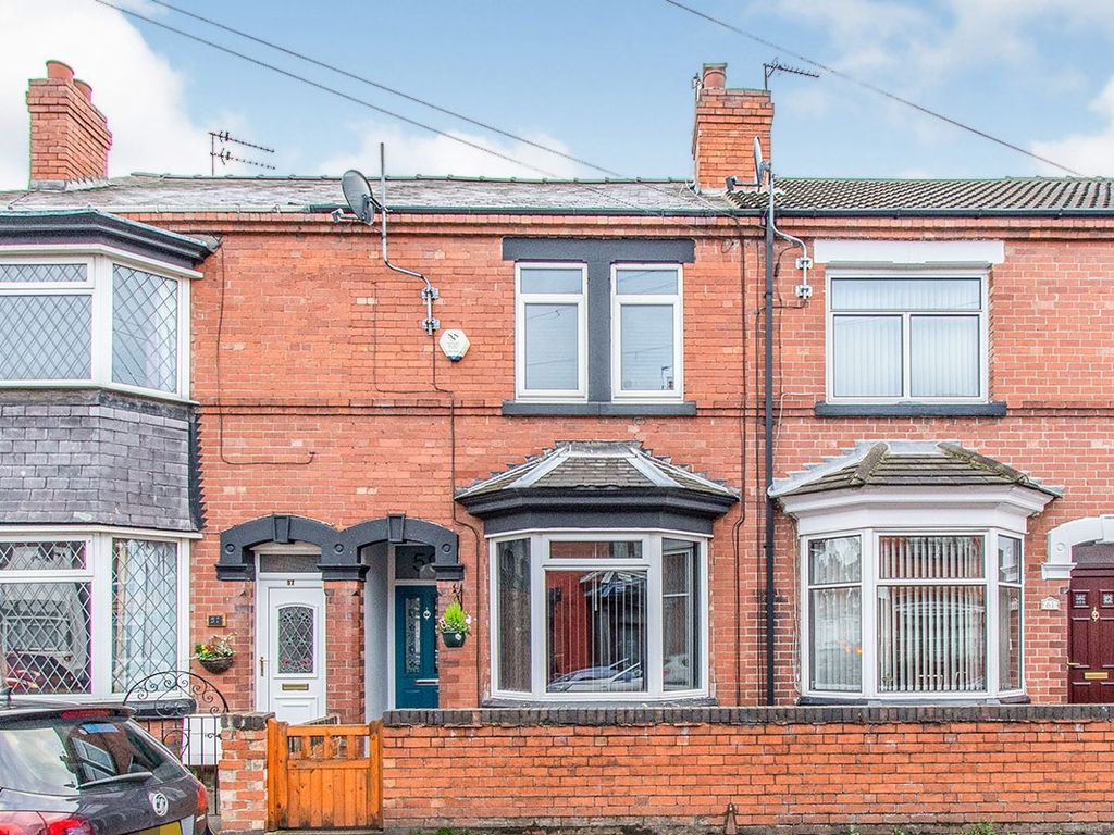 3 bed terraced house to rent in Royston Avenue, Doncaster, South