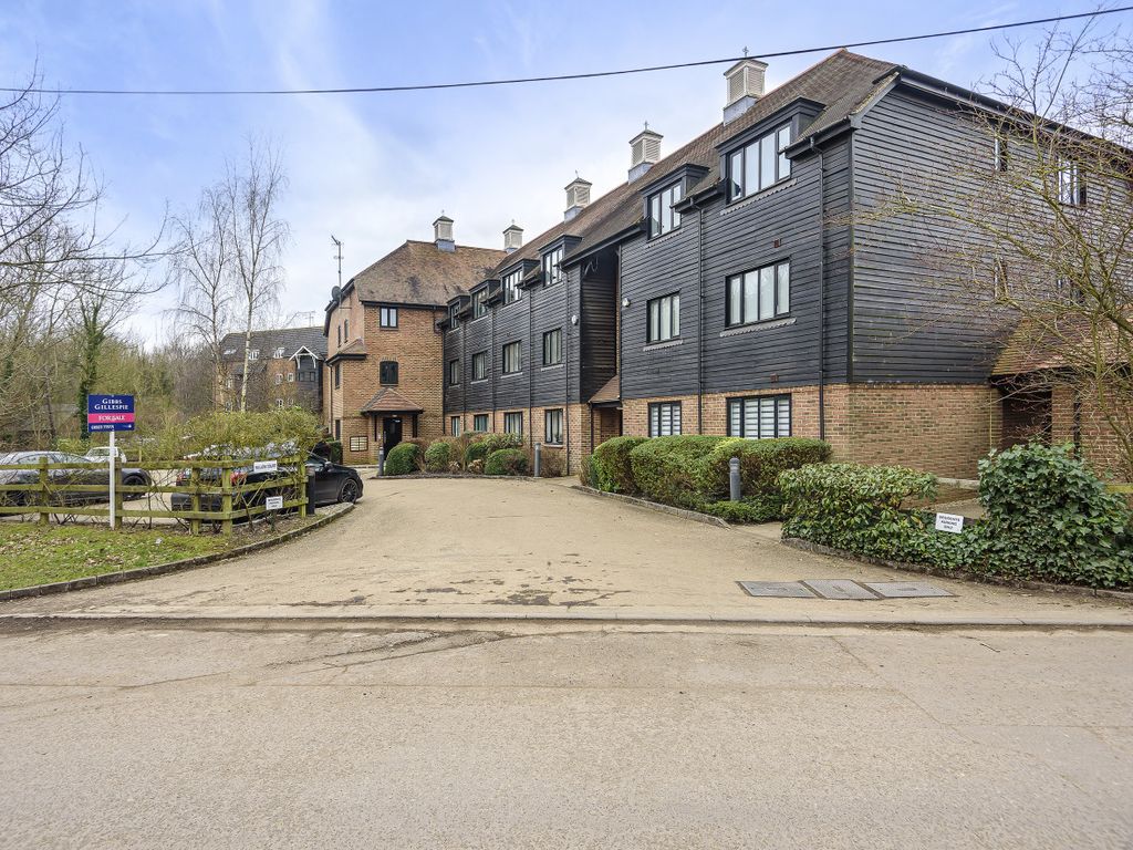 Springwell Lane, Rickmansworth, Hertfordshire WD3