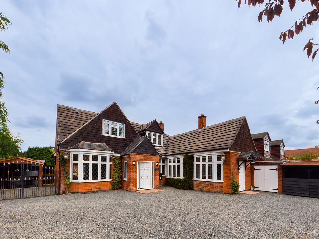 5 bed detached house for sale in Leicester Road, Hinckley LE10 Zoopla