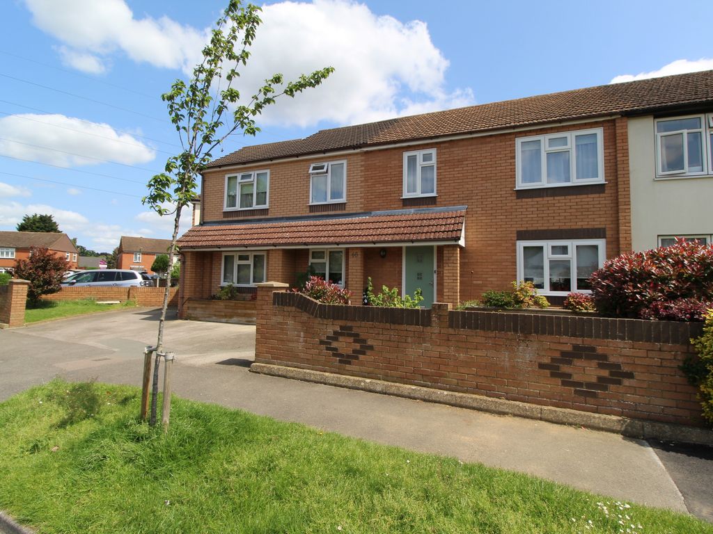 4 bed semidetached house for sale in Rectory Lane, Byfleet, Surrey