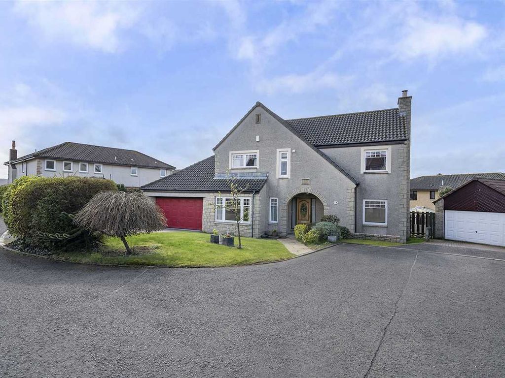 4 bed property for sale in The Bridges, Dalgety Bay, Dunfermline KY11