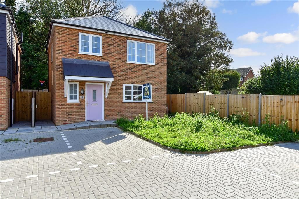 3 bed detached house for sale in The Street, Woodnesborough, Sandwich