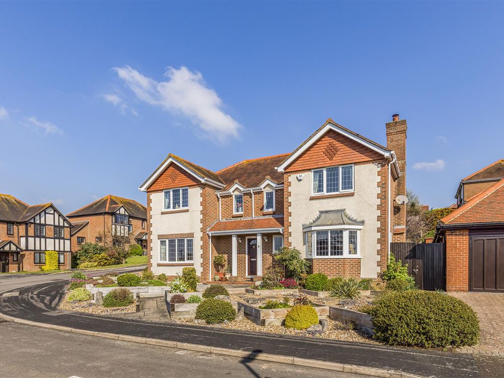 5 bed detached house for sale in Spinnaker View, Bedhampton, Havant PO9