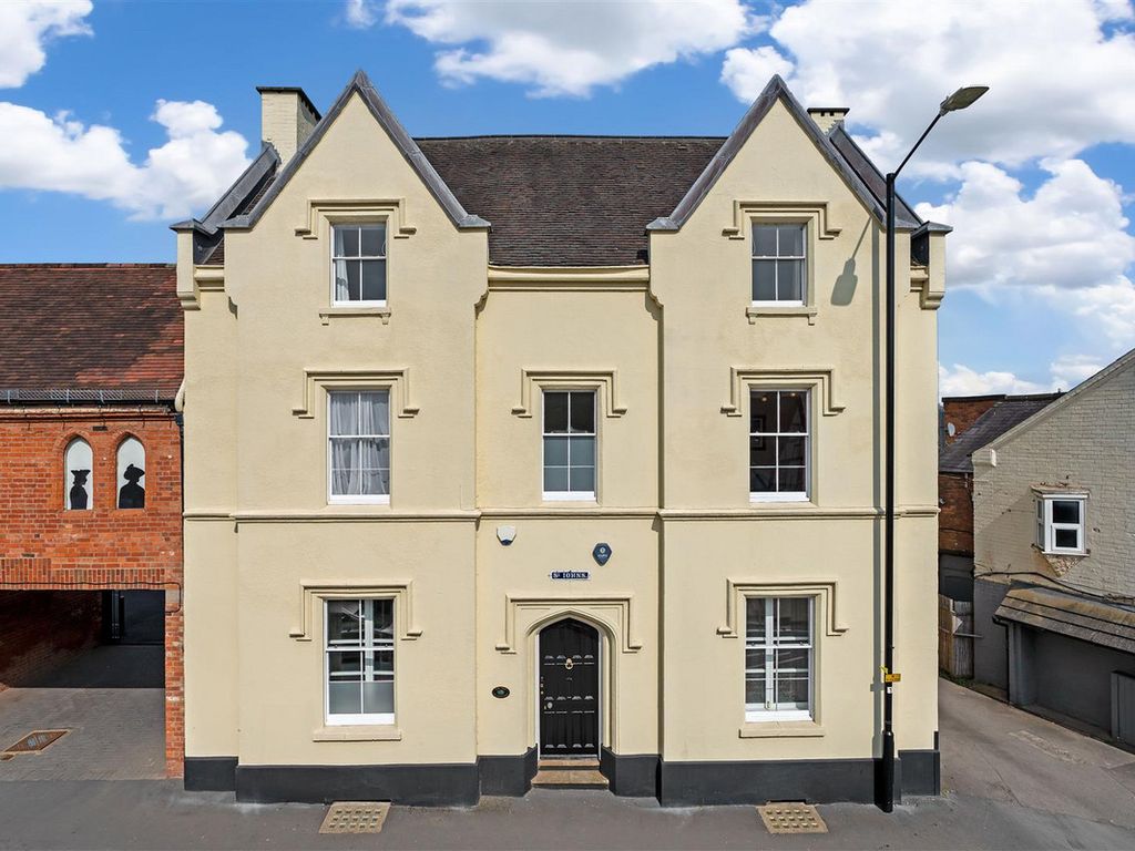 6 bed detached house for sale in Priory Road, Warwick, Warwickshire CV34 Zoopla