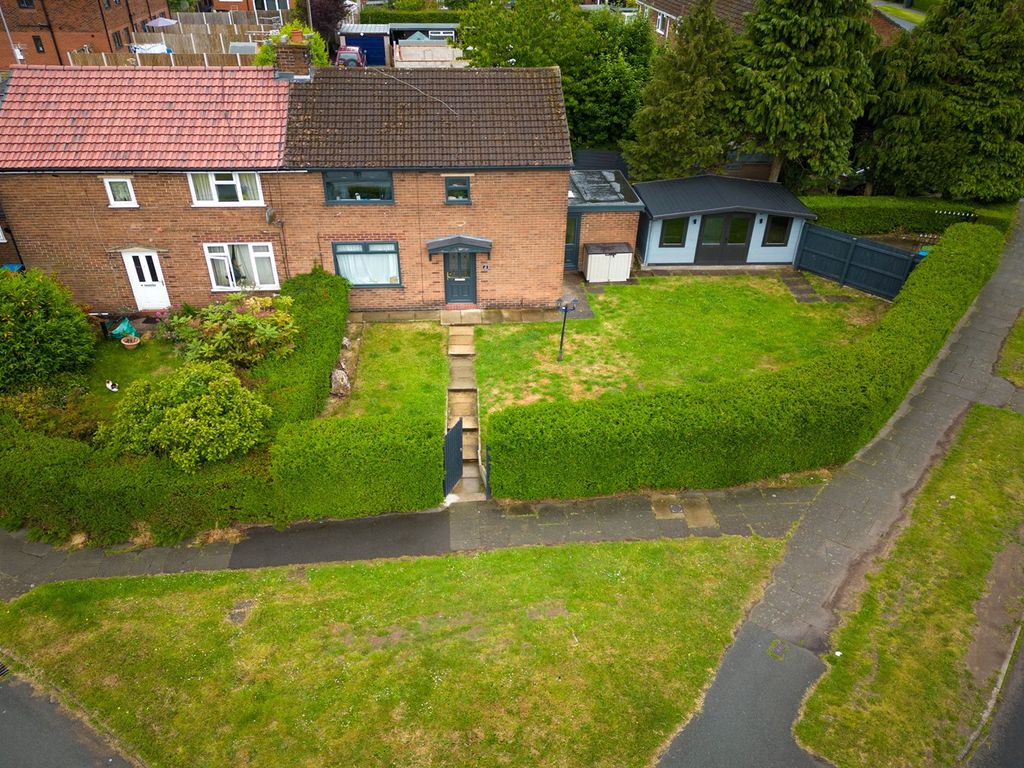 3 bed semidetached house for sale in Astbury Drive, Barnton, Northwich