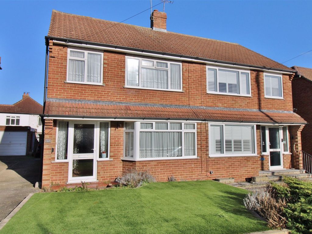 2 bed semidetached house for sale in Dale Road, Swanley BR8, £330,000