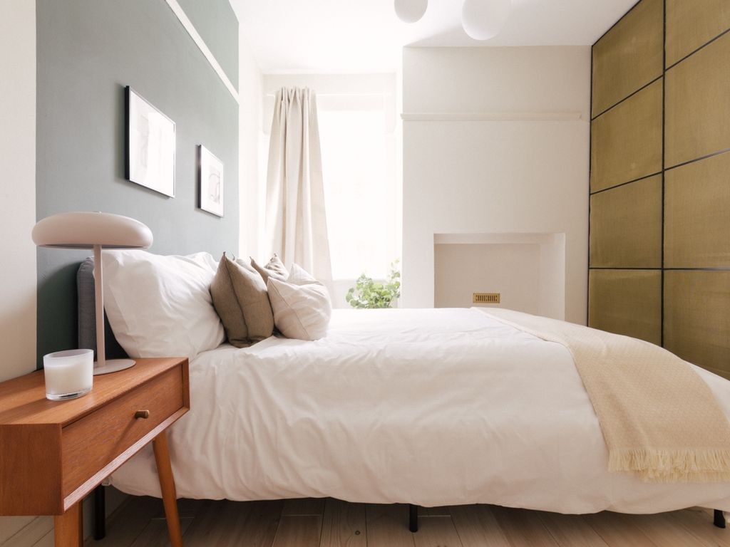 2 bed flat for sale in West Street, Gravesend DA11 Zoopla