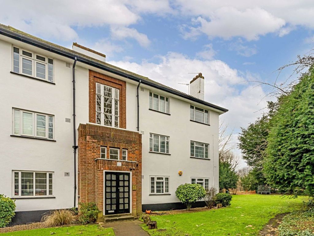 2 bed flat for sale in Chertsey Road, St Margarets, Twickenham TW1 Zoopla