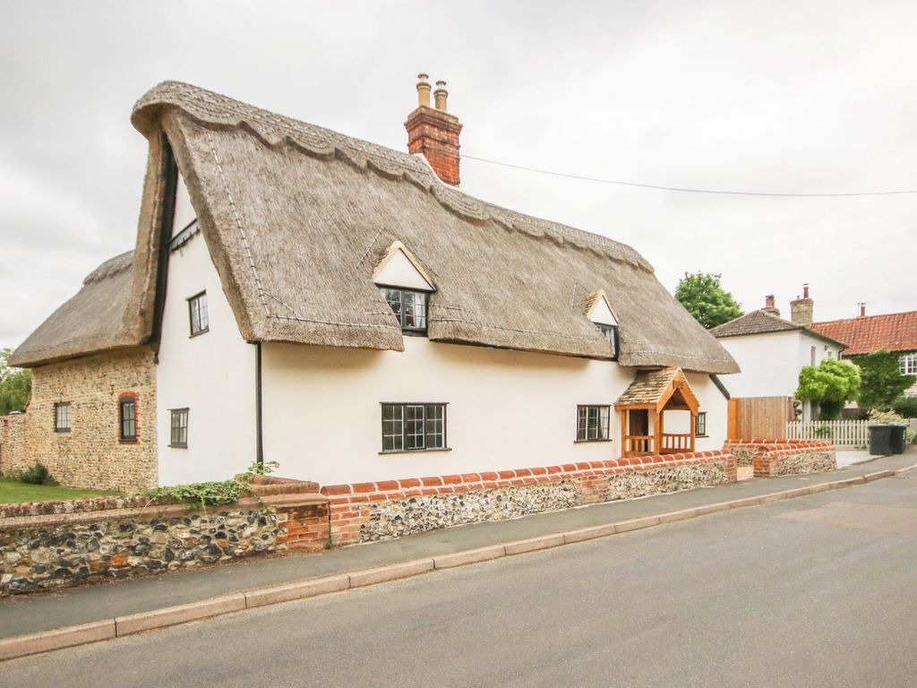 5 bed cottage for sale in Church Street, Ashley, Newmarket CB8 Zoopla