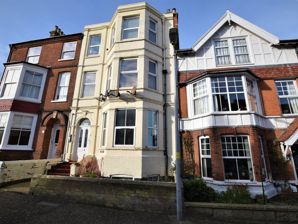 1 bed flat for sale in Alfred Road, Cromer NR27 Zoopla