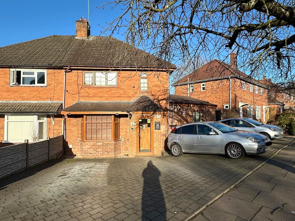 4 bed semidetached house for sale in Oliver Road, StokeOnTrent ST4