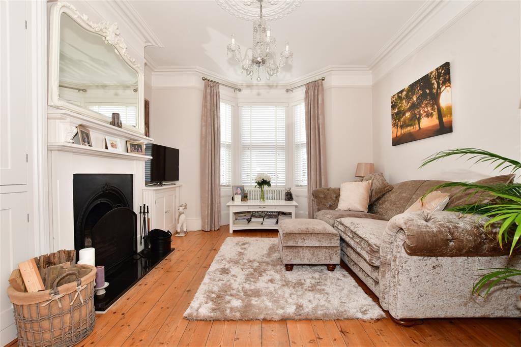 2 bed semidetached house for sale in Dundonald Road, Ramsgate, Kent