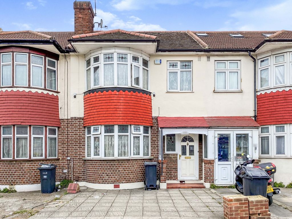 3 bed terraced house for sale in Ilford Lane, Ilford IG1 Zoopla