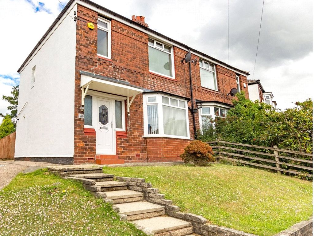 3 bed semidetached house for sale in Mossway, Alkrington, Middleton, Manchester M24 Zoopla