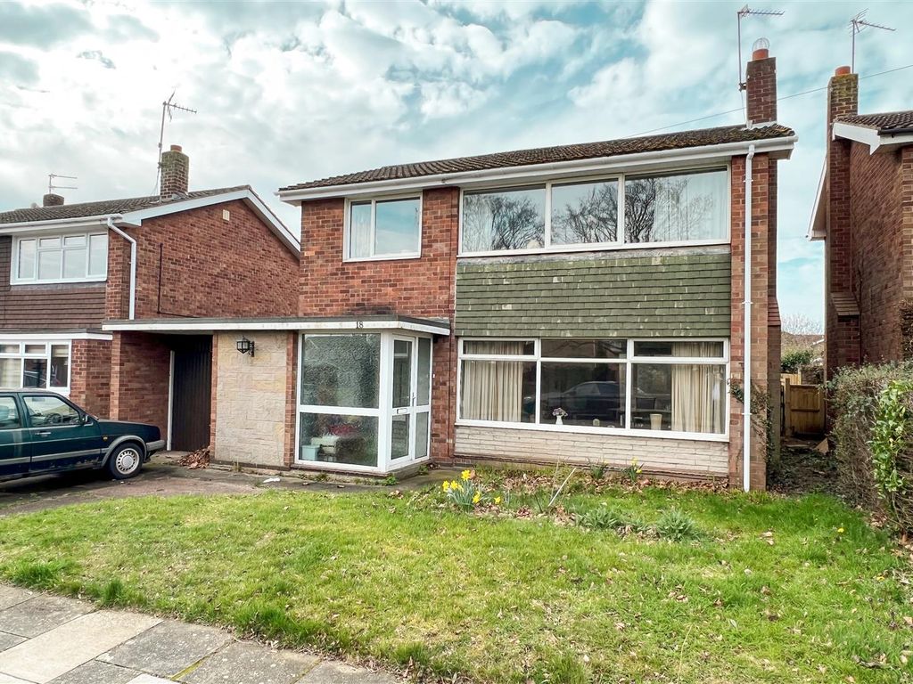 3 bed detached house for sale in Somerton Drive, Bessacarr, Doncaster