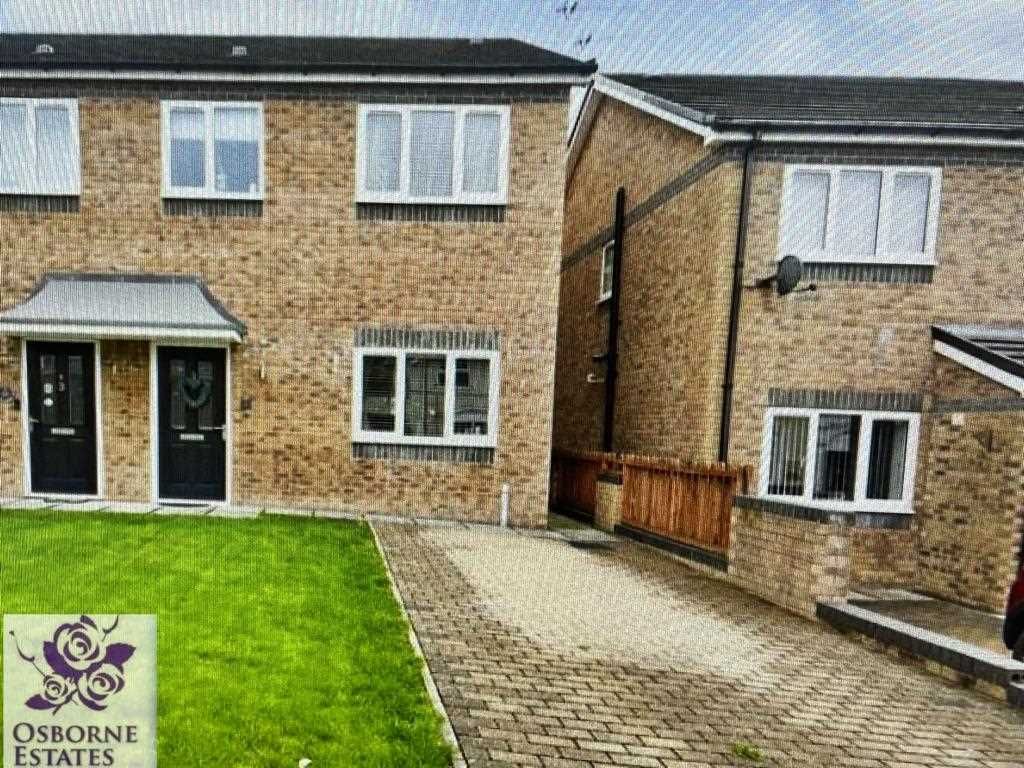 3 bed semidetached house for sale in Francis Street, Thomastown
